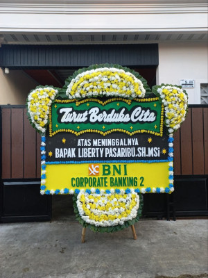 Papan Bunga Duka di Langkaplancar